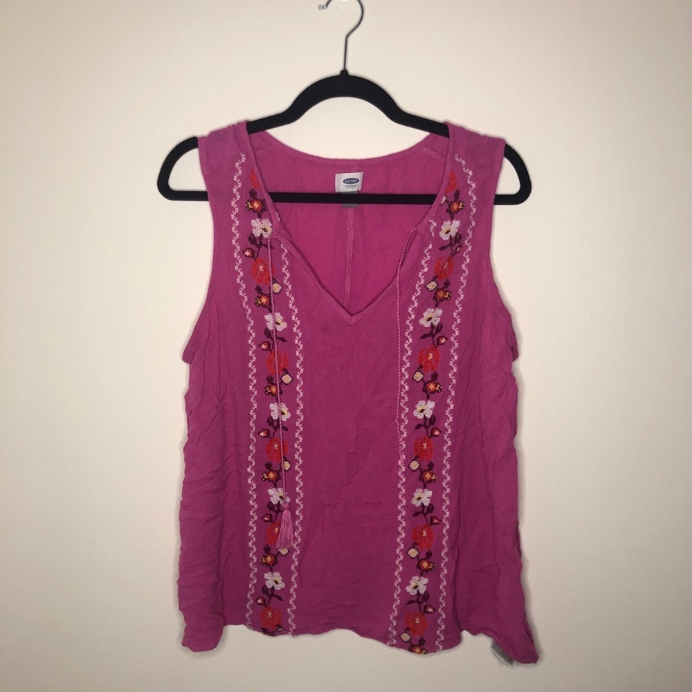 • FINAL DROP • pink tank top